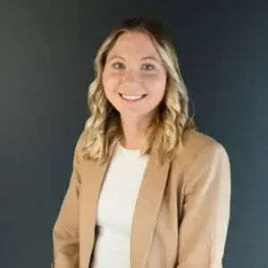 Ashlyn-1-300x300 Ashlyn-1-300x300