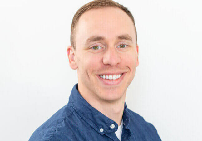 TimHeadshot-1-2 Cropped